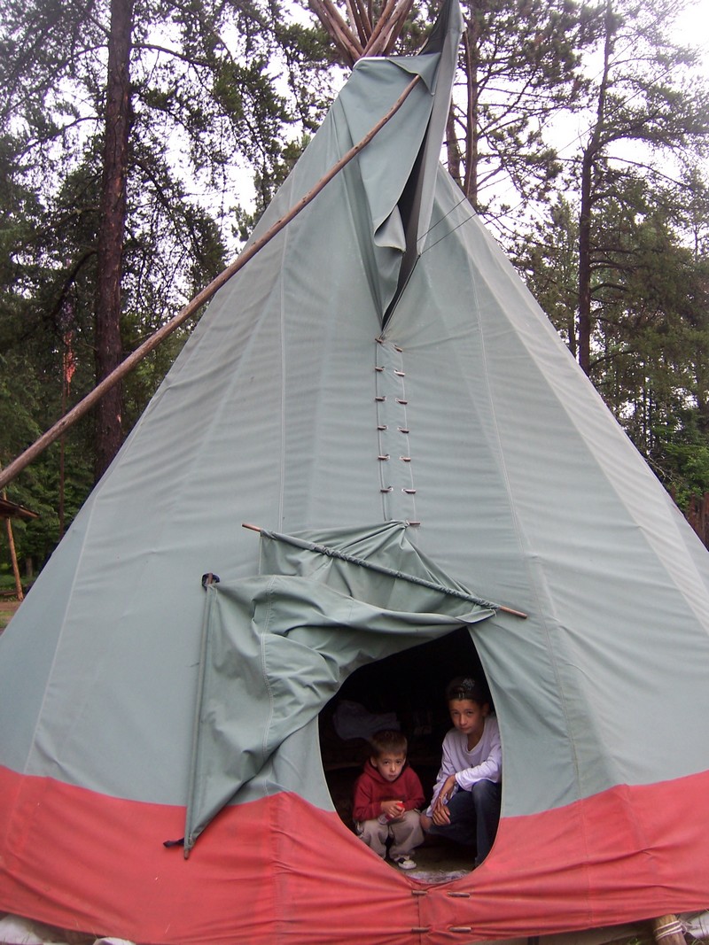 Canada dormir dans un tipi